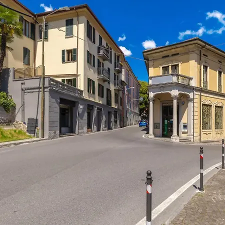 Appartement Casa Rebei *