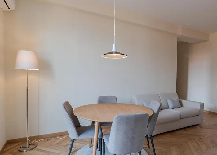 Casa Rebei Апартаменты Менаджо